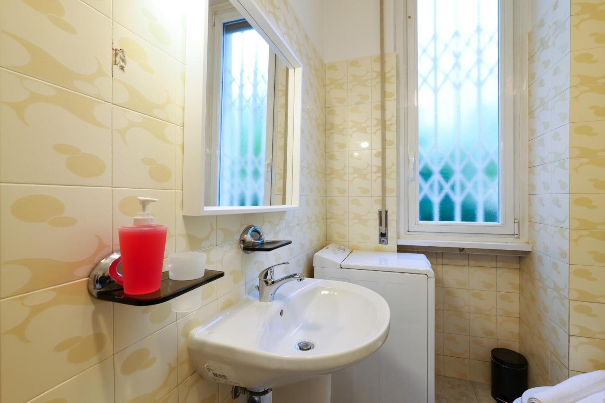 Apartament Primopiano - Brenta Mediolan Zewnętrze zdjęcie